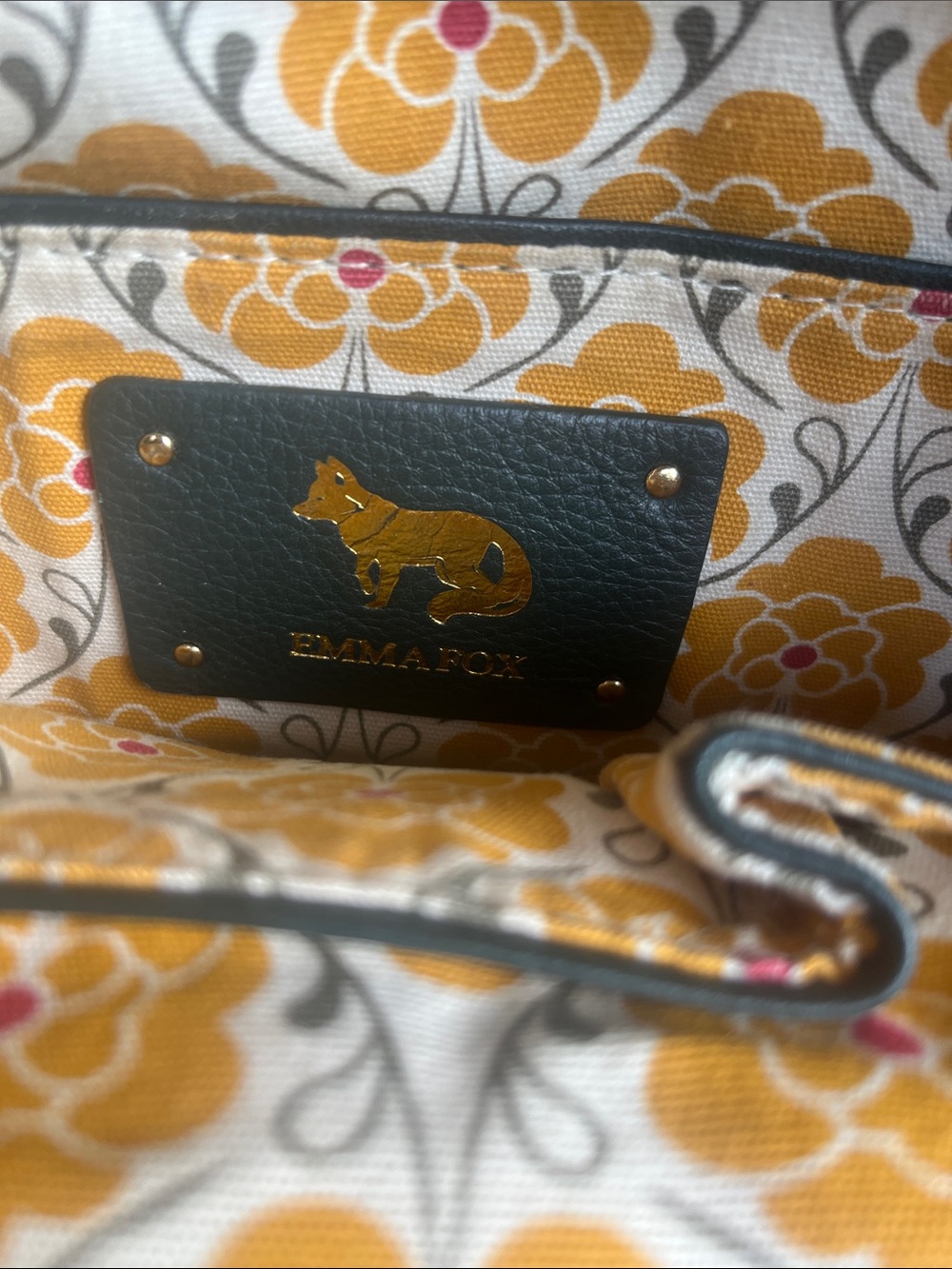 Emma Fox Dark Green Leather Shoulder Bag with Gold Accent - Picture 2 of 11